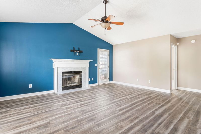 187 Briarwood Dr, Charleston, SC 29414