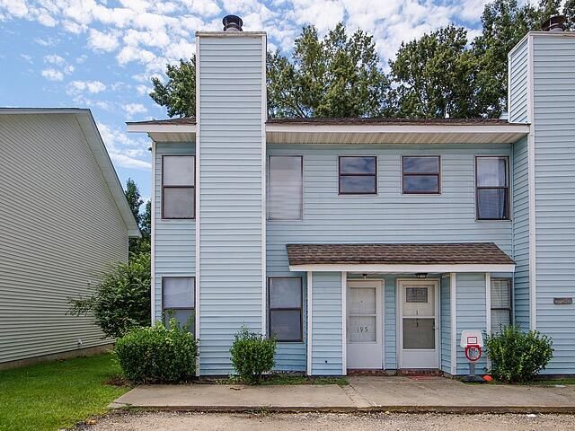 195 Pineshadow Dr, Goose Creek, SC 29445