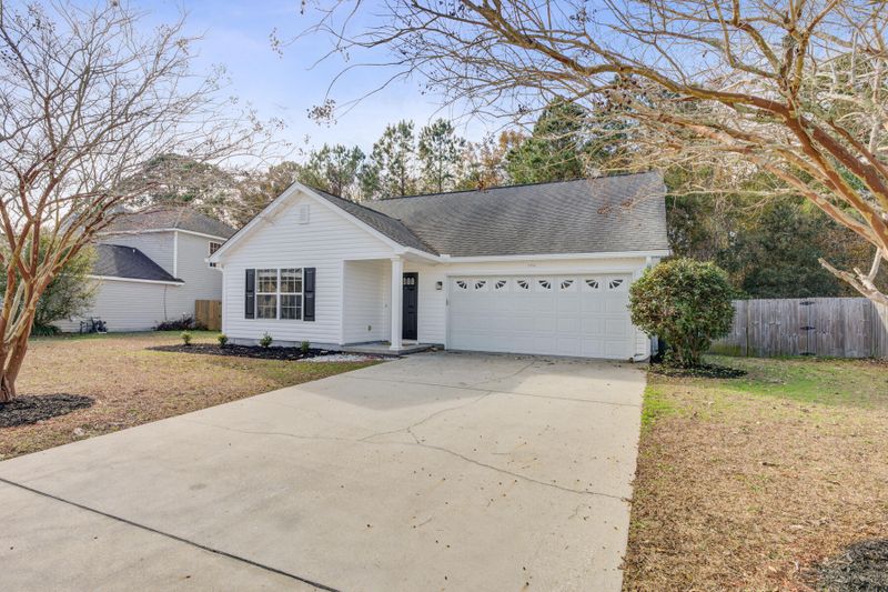 1936 Staffwood Rd, Johns Island, SC 29455