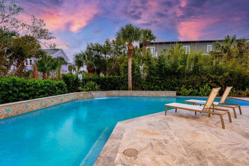 3 53rd Ave, Isle Of Palms, SC 29451