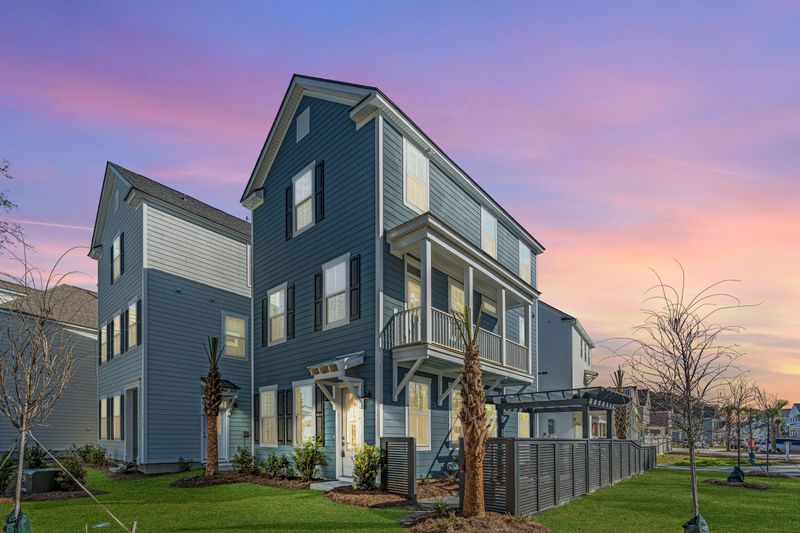 1015 W Patterson Point #8, Hanahan, SC 29410