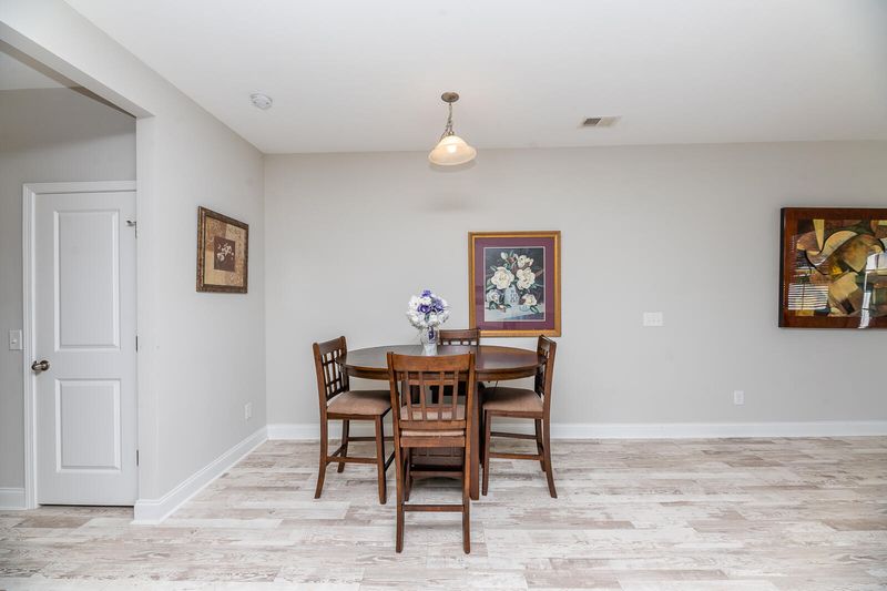 7847 Montview Rd, North Charleston, SC 29418