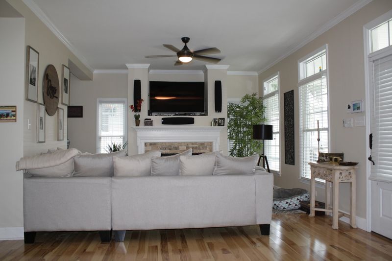 1928 Chestnut Oak Ln, Charleston, SC 29414