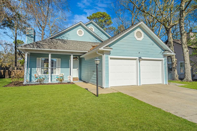 2037 Arundel Pl, Mount Pleasant, SC 29464