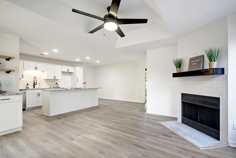 9628 N Cardinal Dr, Ladson, SC 29456