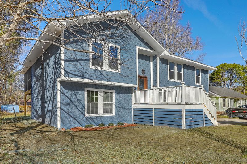 125 Canaberry Cir, Summerville, SC 29483