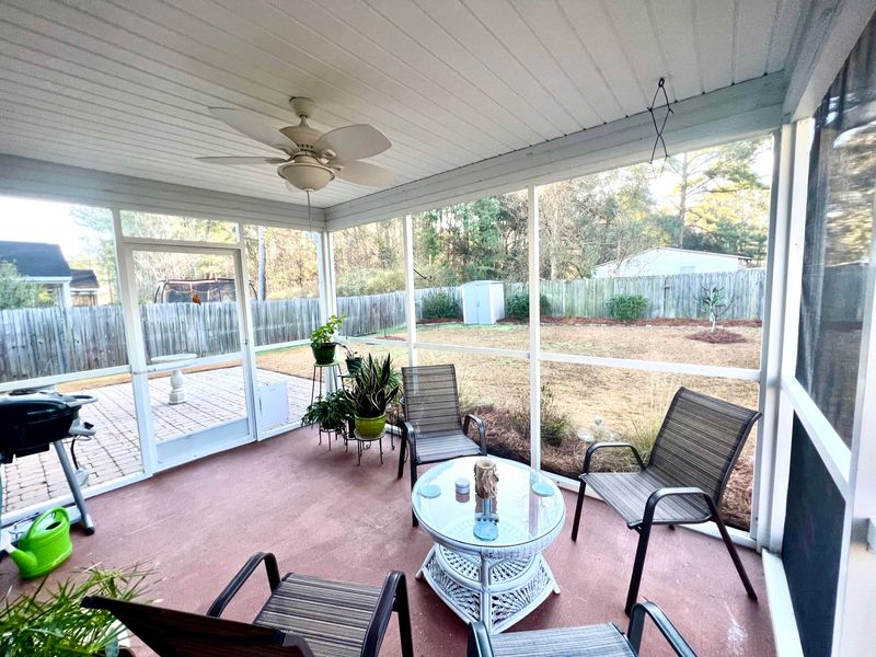 333 Briarbend Rd, Goose Creek, SC 29445