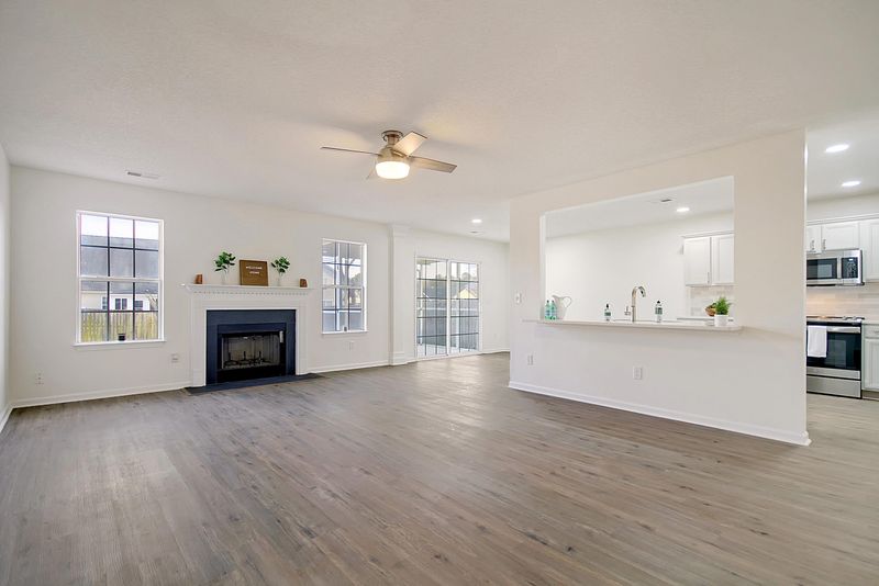 352 Dunning Rd, Summerville, SC 29486