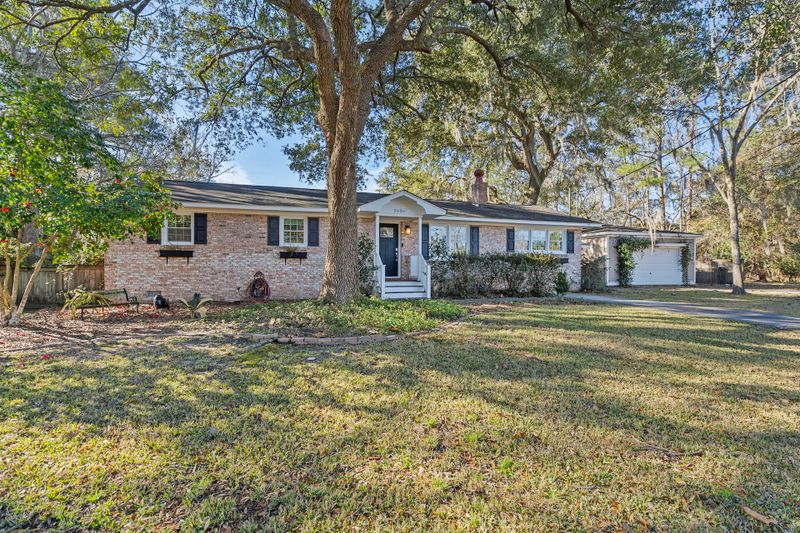 2036 Old Fort Ave, Charleston, SC 29414