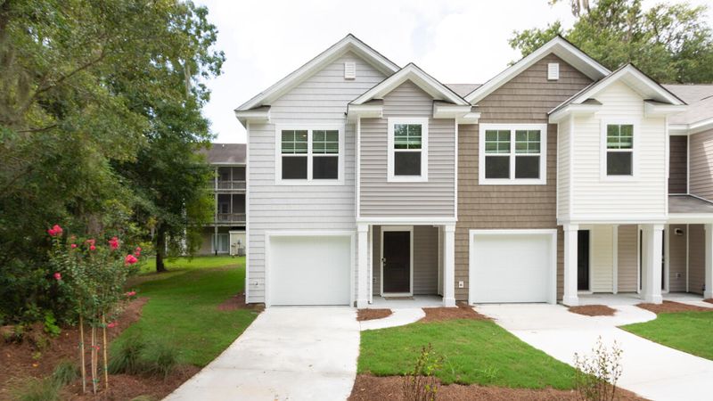 215 Cozy Brook Ct, Summerville, SC 29486