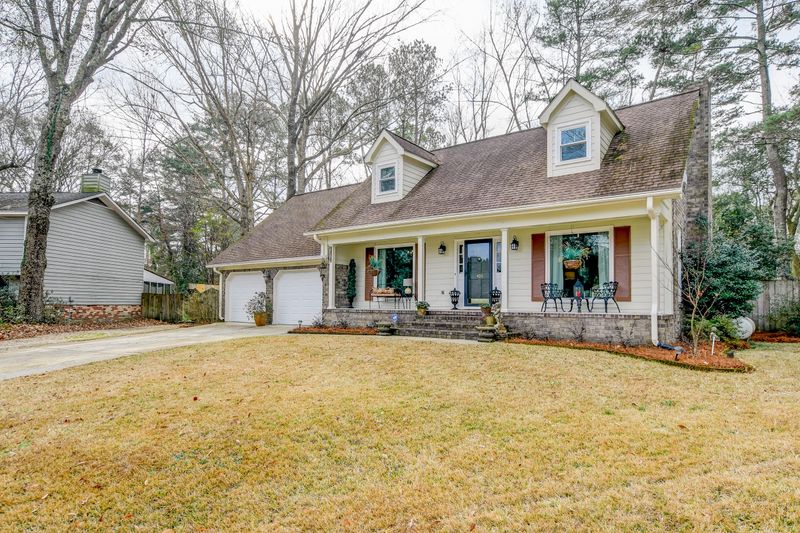 105 Pelican Ct, Summerville, SC 29485