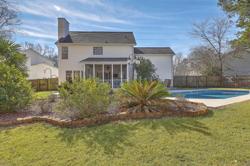 148 Whaler Rd, Summerville, SC 29485