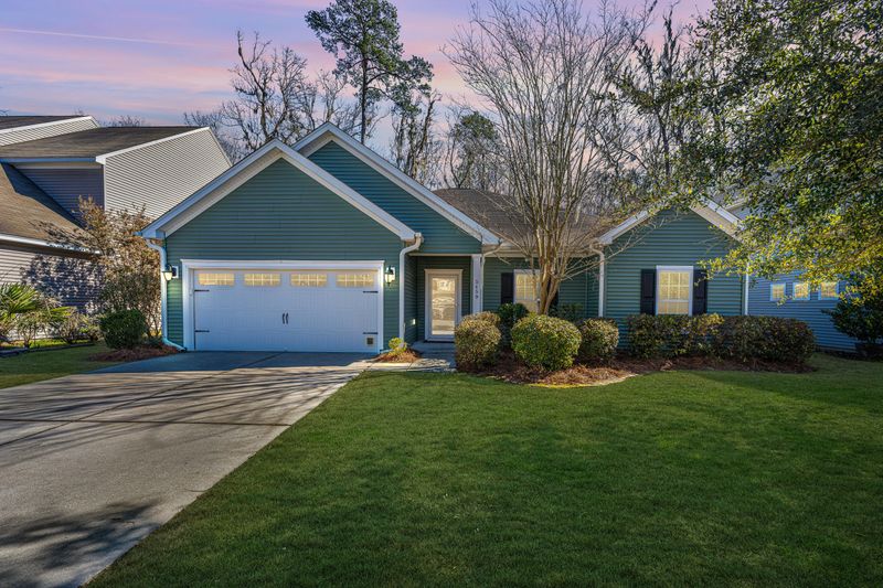 5459 Kings River Dr, North Charleston, SC 29420