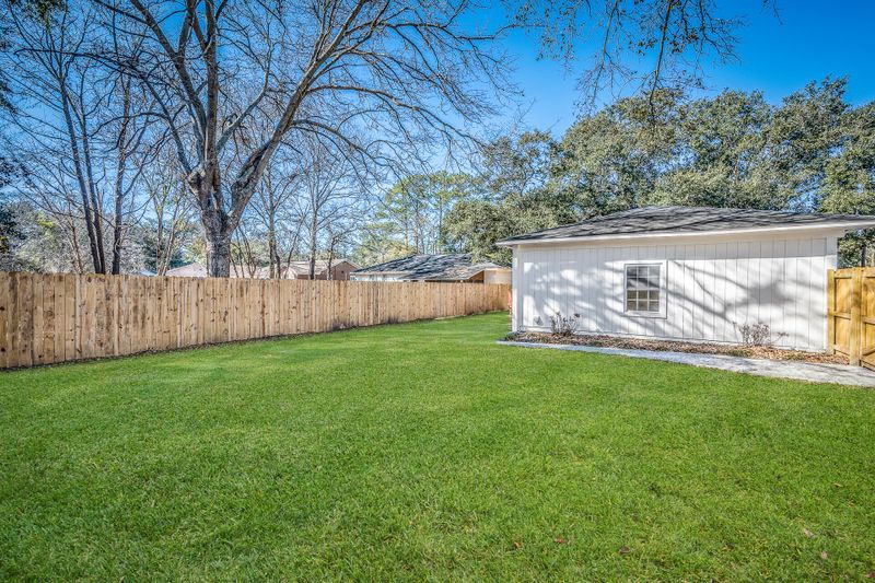 4643 Darlene St, North Charleston, SC 29405