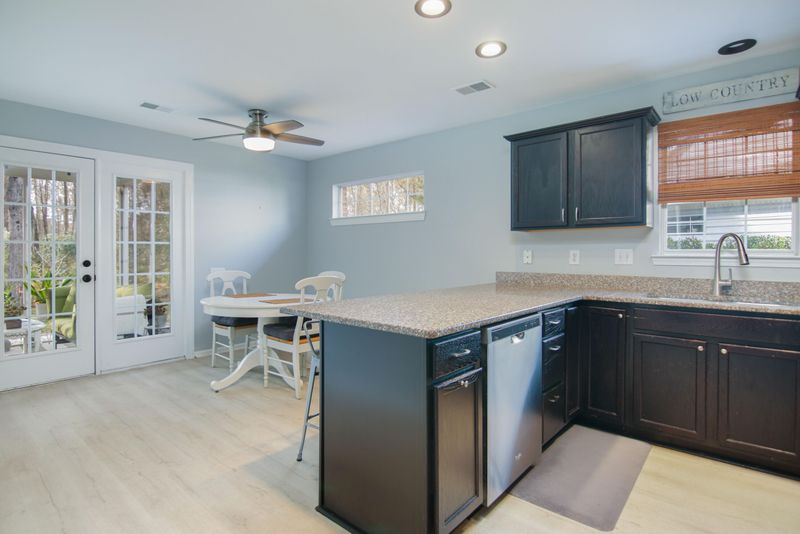 3276 Queensgate Way, Mount Pleasant, SC 29466