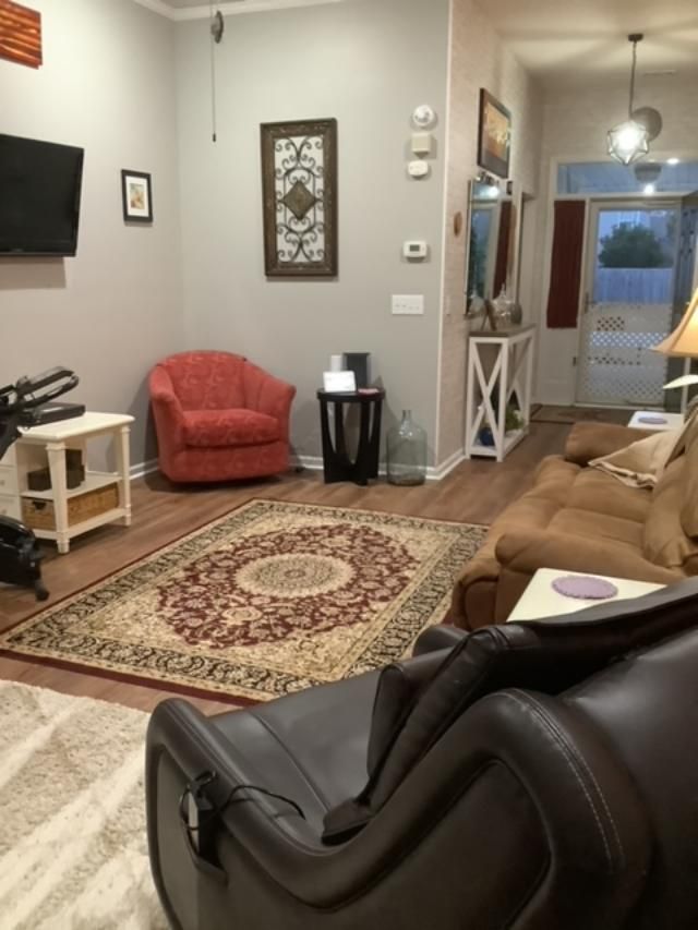 302 Burton Ave, Summerville, SC 29485