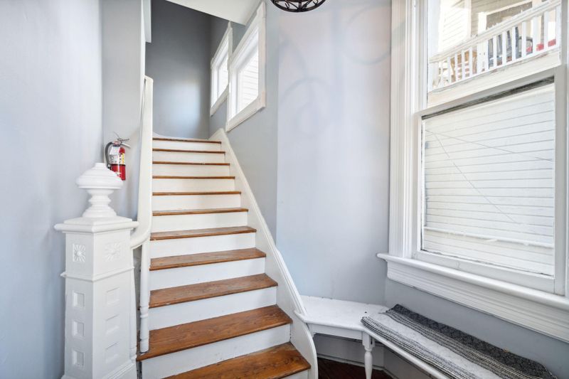 253 Rutledge Ave #C, Charleston, SC 29403