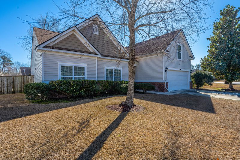 404 Sparkleberry Ln, Ladson, SC 29456