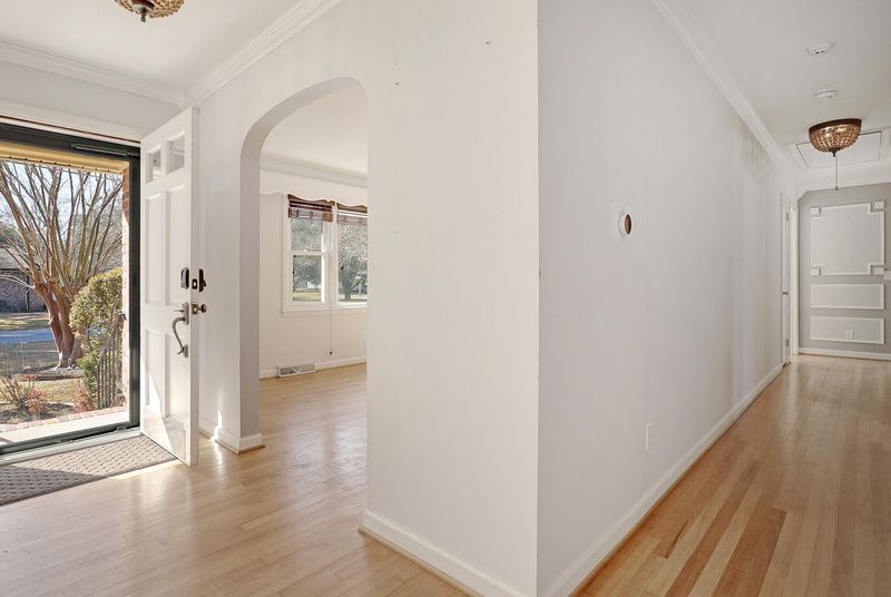 416 Rotherwood Dr, Charleston, SC 29407