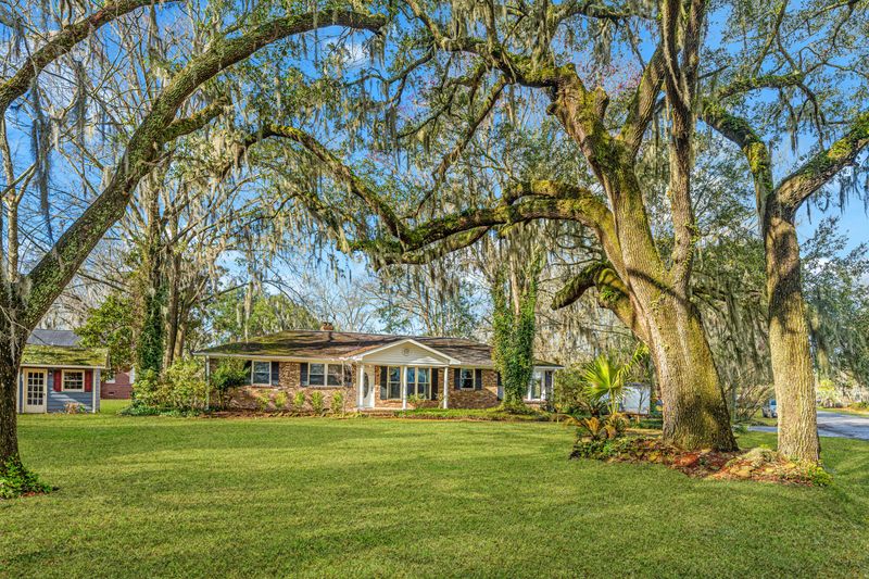 1810 Perch Rd, Moncks Corner, SC 29461