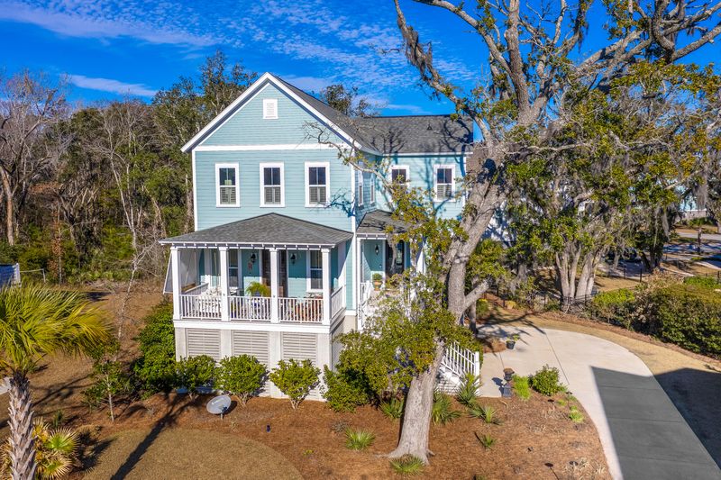 2413 Lieutenant Dozier Dr, Johns Island, SC 29455