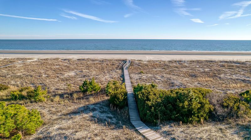 93 Jackstay Ct, Kiawah Island, SC 29455