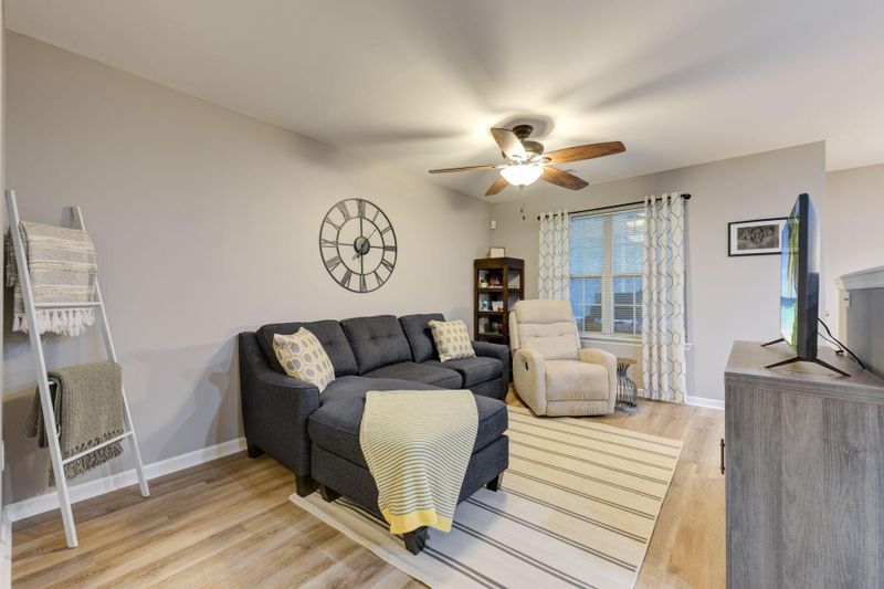 5232 Fernland Way, North Charleston, SC 29420