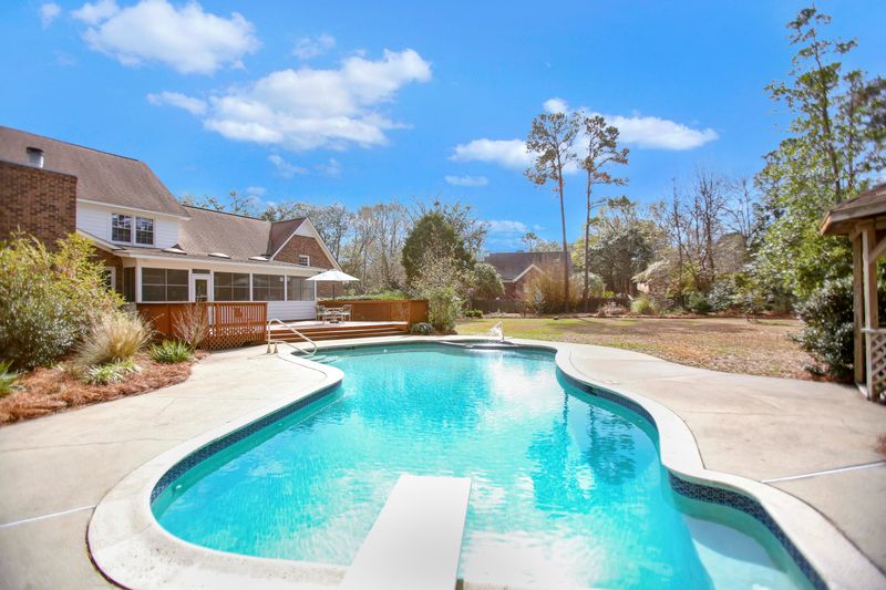 1928 Omni Blvd, Mount Pleasant, SC 29466