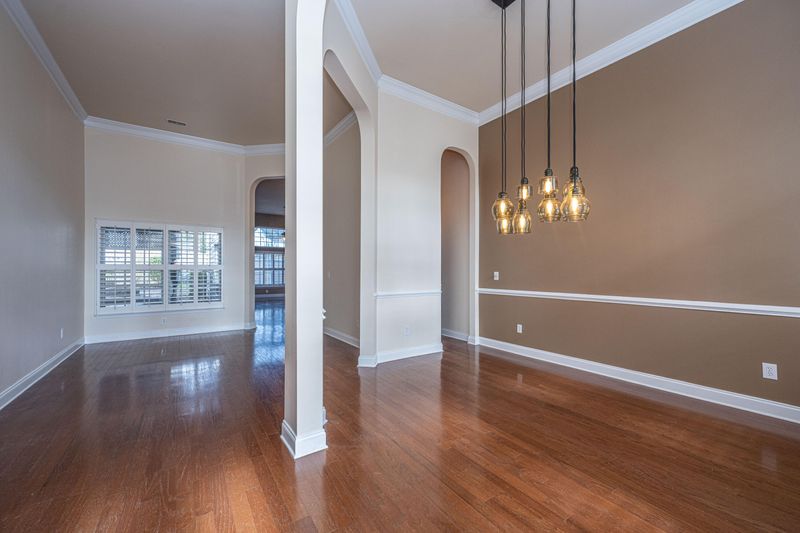 333 Lakewind Dr, Moncks Corner, SC 29461