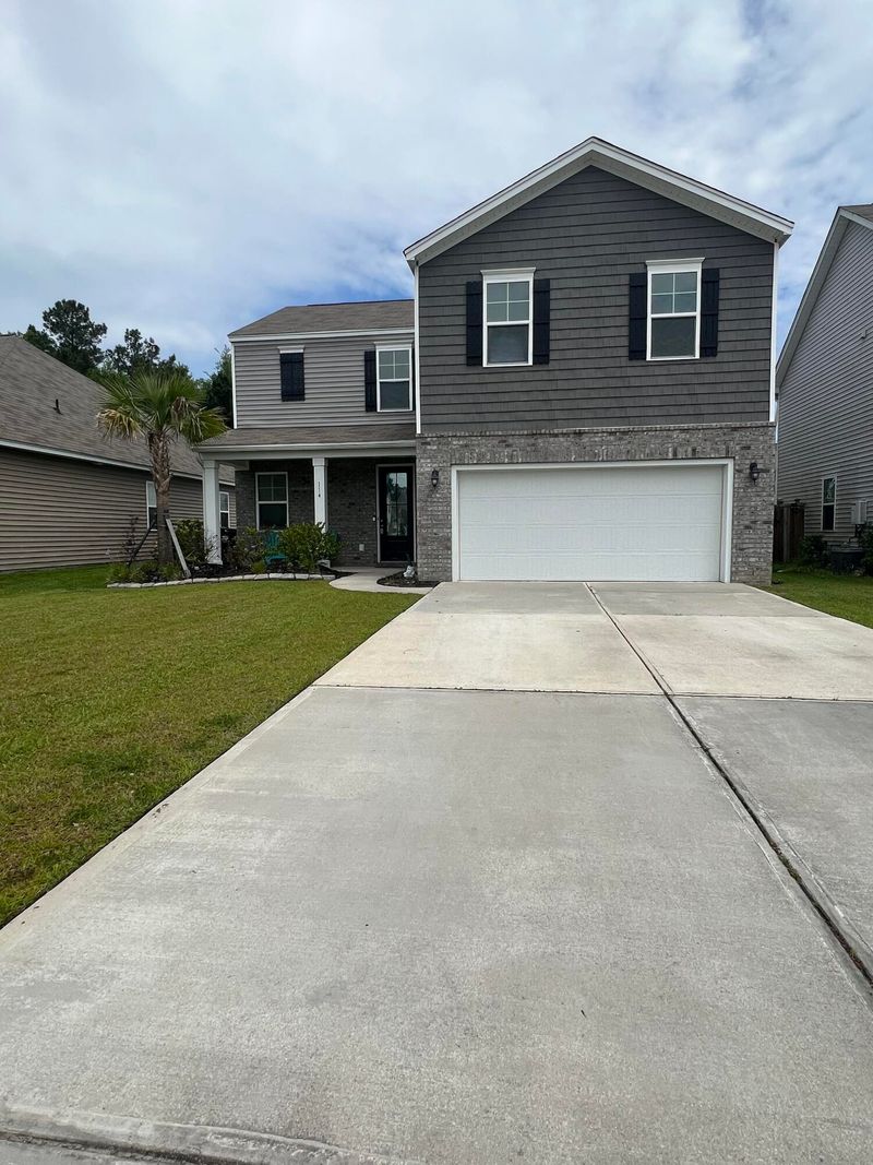 114 Greenwich Dr, Summerville, SC 29486