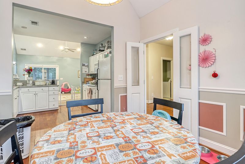 1961 High Meadow St, Johns Island, SC 29455