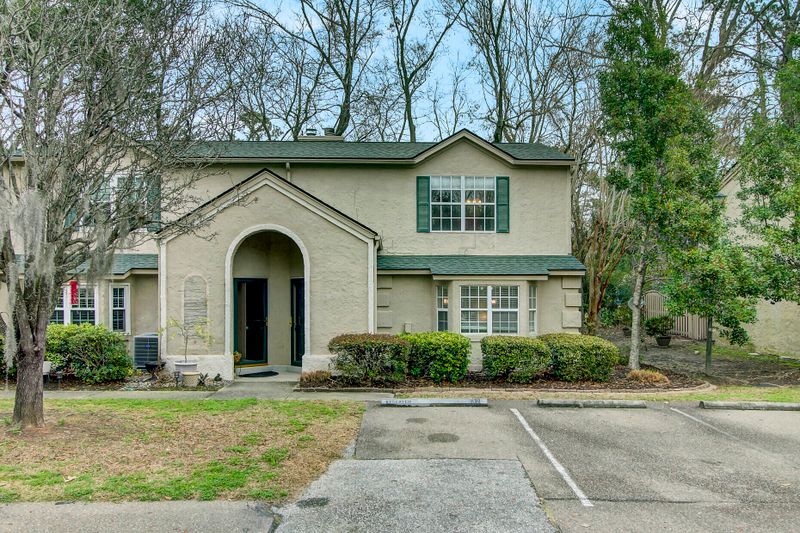 1130 Monaco Dr, Mount Pleasant, SC 29464