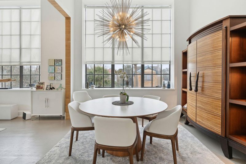 3 Chisolm St #202, Charleston, SC 29401