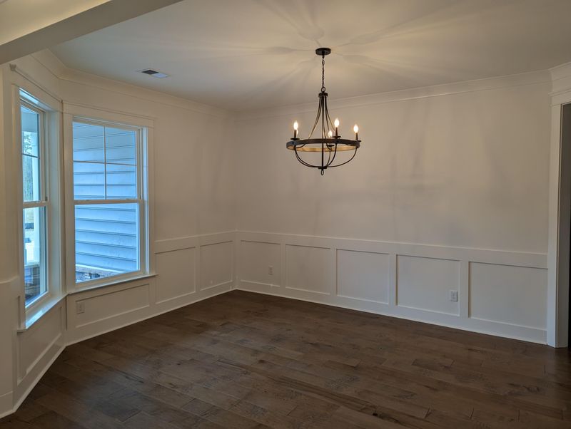 172 Huguenot Trl, Huger, SC 29450