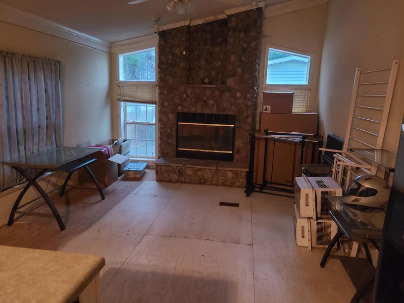 100 Lake Dr, Summerville, SC 29483