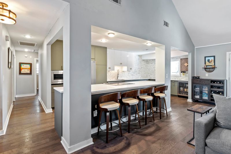 1663 Sulgrave Rd, Charleston, SC 29414