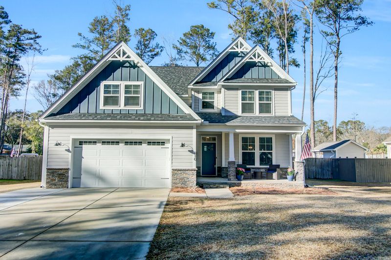 210 Shepard St, Summerville, SC 29483