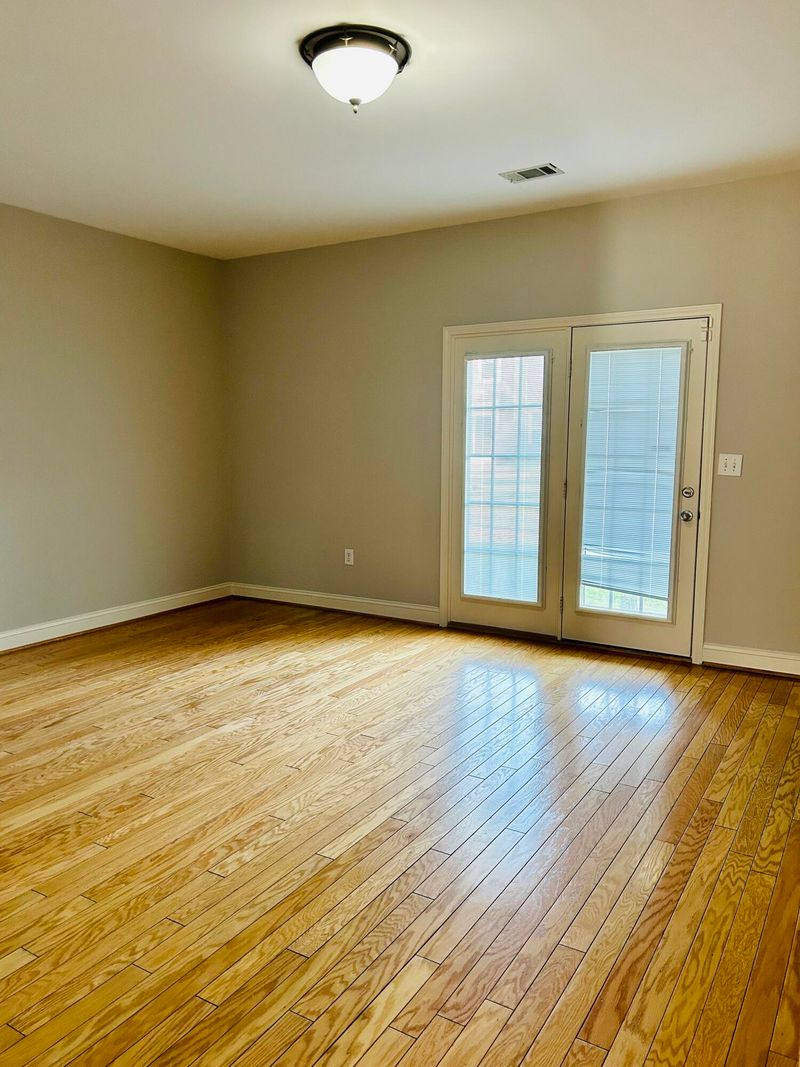 4517 Great Oak Dr, North Charleston, SC 29405