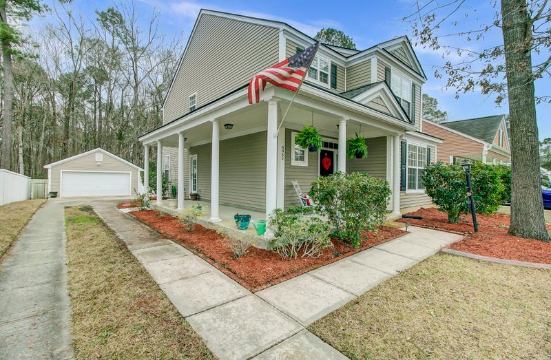 8982 N Red Maple Cir, Summerville, SC 29485