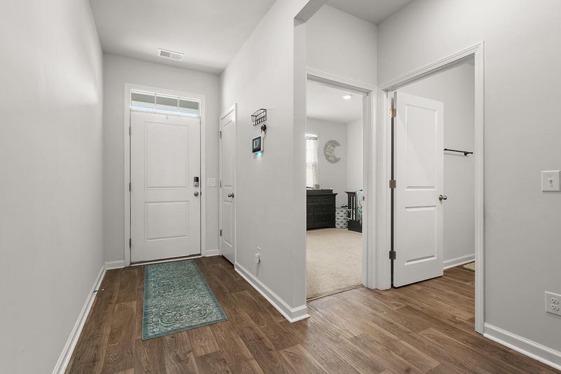205 Lapping Waters Dr, Summerville, SC 29483