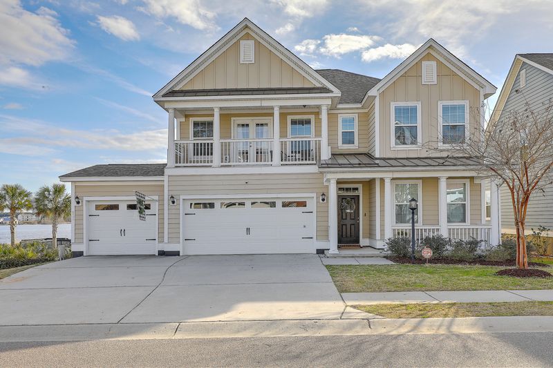533 Pendleton Dr, Moncks Corner, SC 29461
