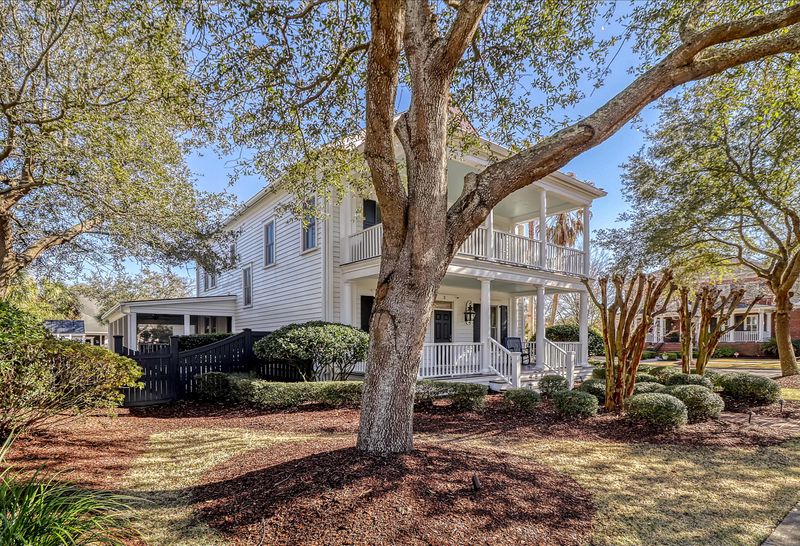 2 Pagett St, Charleston, SC 29492