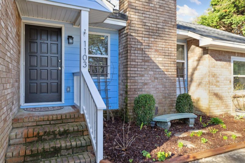 1103 Main Canal Ct, Mount Pleasant, SC 29464