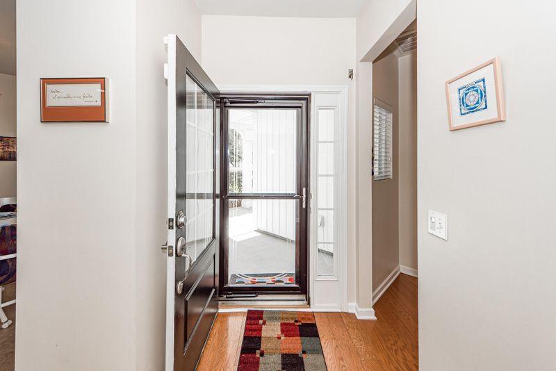 1526 Pixley St, Charleston, SC 29414