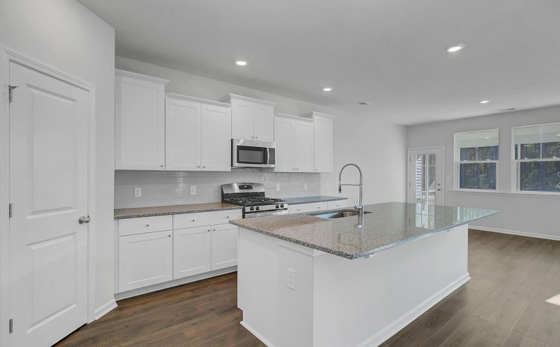 208 Wood Sage Rn, Summerville, SC 29485