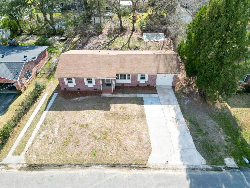 108 Washington Dr, Ladson, SC 29456