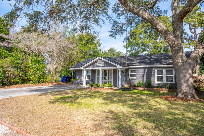 1490 Goblet Ave, Mount Pleasant, SC 29464