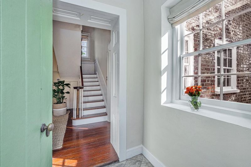 55 Laurens St #55-A, Charleston, SC 29401
