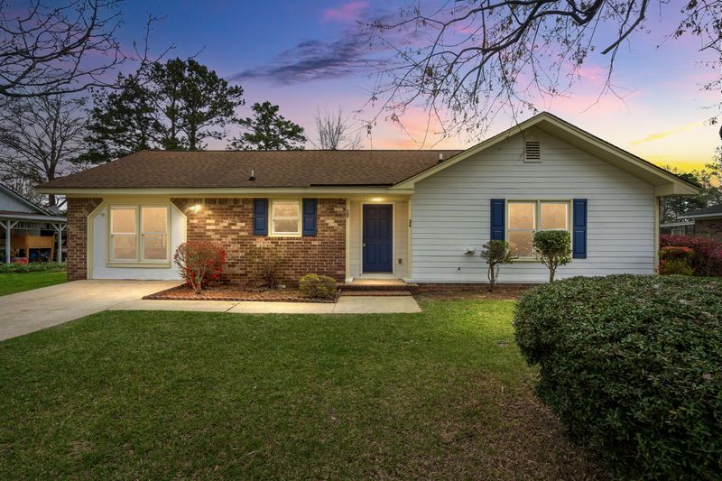 34 Clearwater Dr, Goose Creek, SC 29445