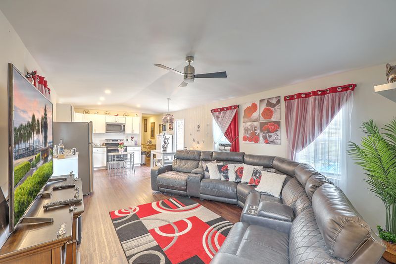 1290 Jerry Way, Summerville, SC 29486